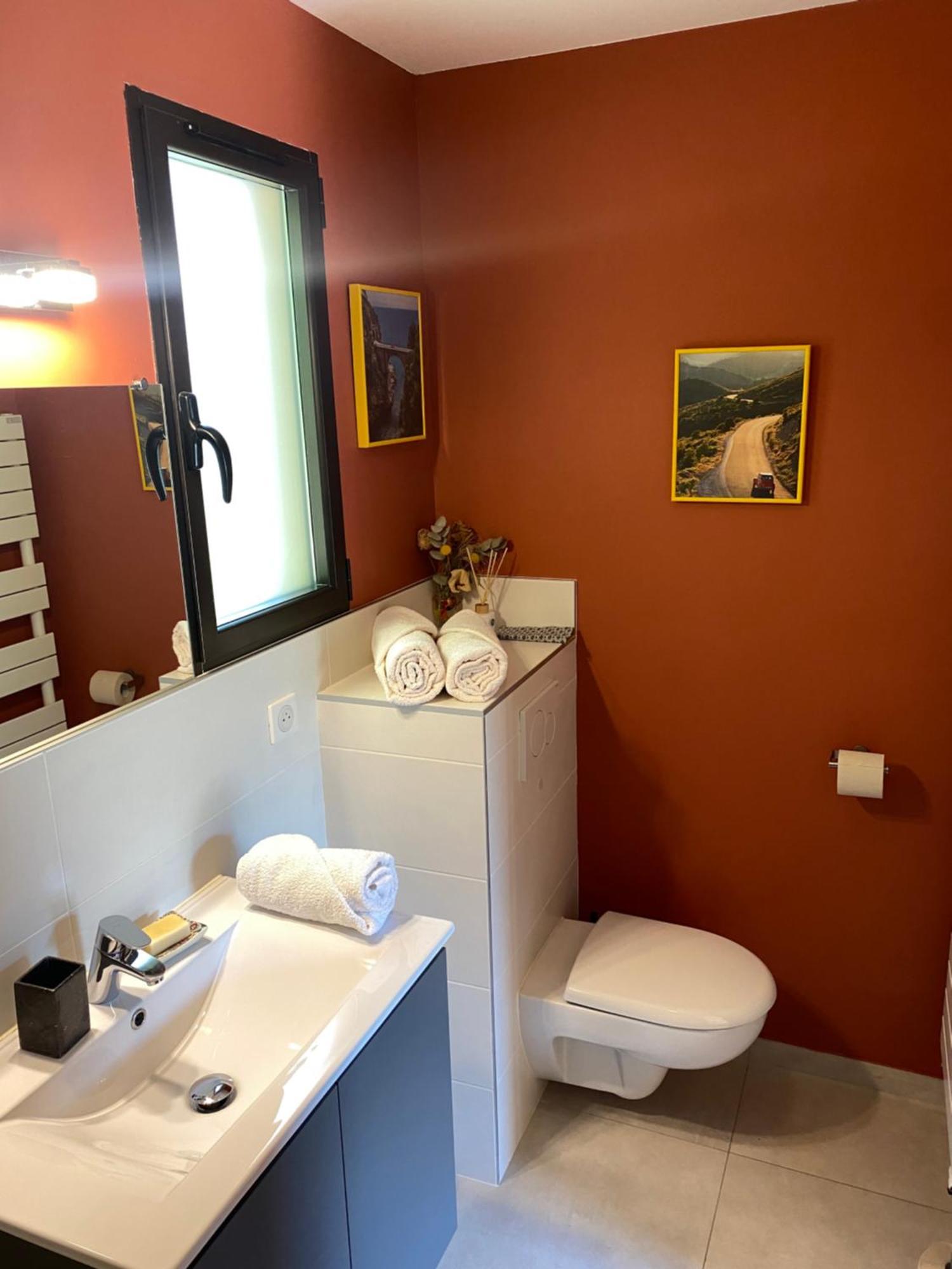 Les Cabanons Bed & Breakfast Dardilly Ngoại thất bức ảnh